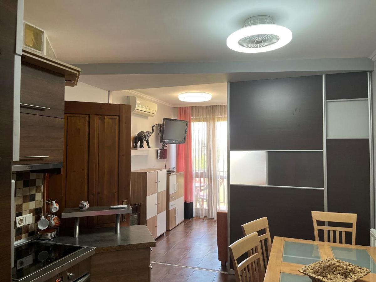 Brookforest Family Apartman Hajduszoboszlo Exterior photo